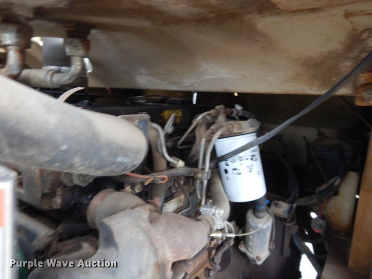 image for item HS9919 1992 Ingersoll Rand VR60  telehandler