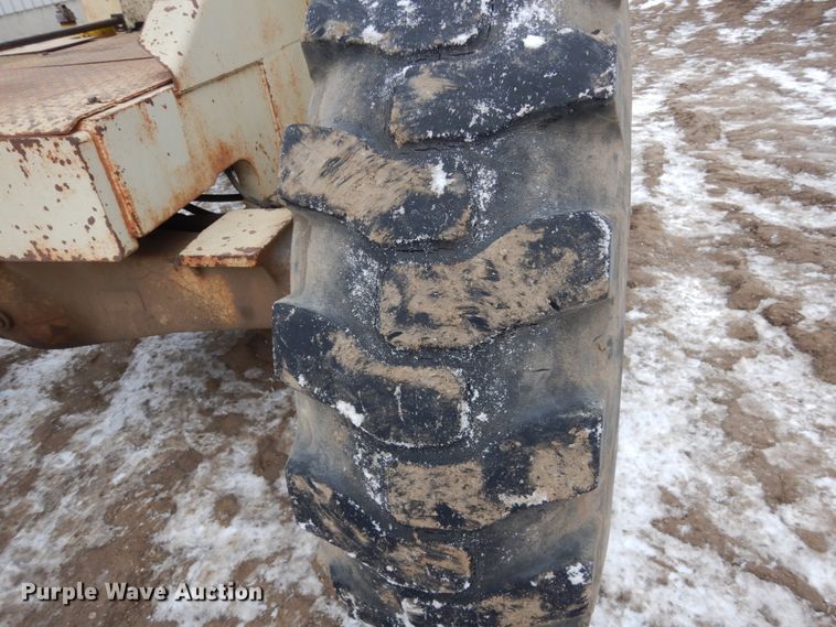 image for item HS9919 1992 Ingersoll Rand VR60  telehandler