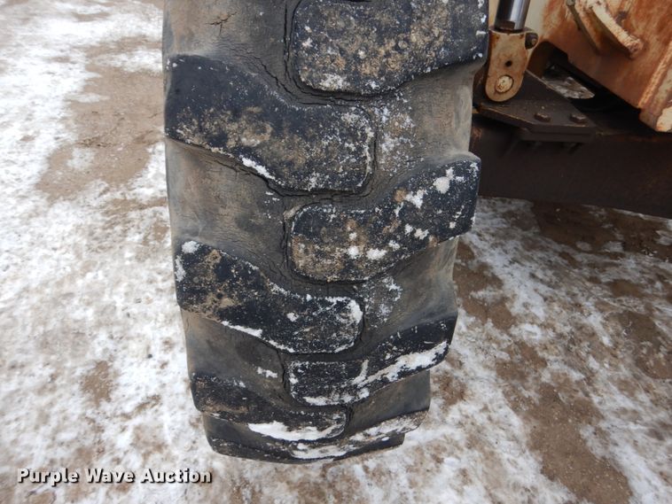 image for item HS9919 1992 Ingersoll Rand VR60  telehandler