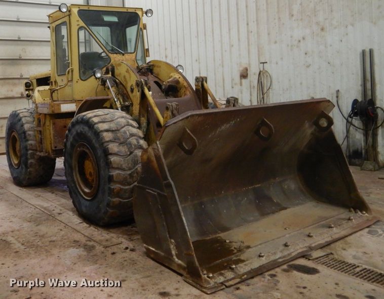 image for item HS9920 1974 Caterpillar 966C  wheel loader