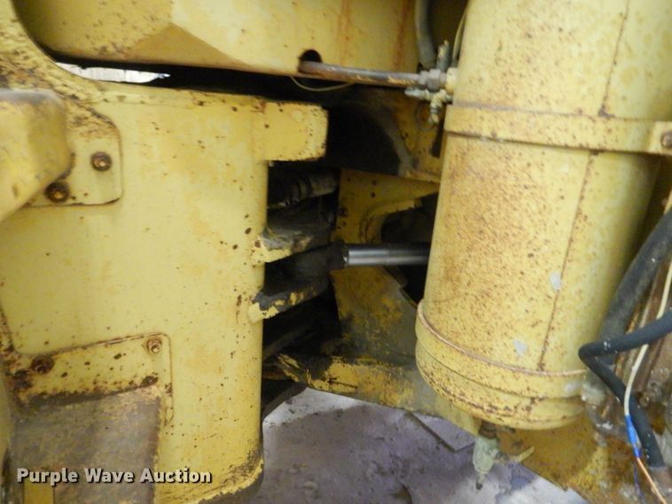 image for item HS9920 1974 Caterpillar 966C  wheel loader