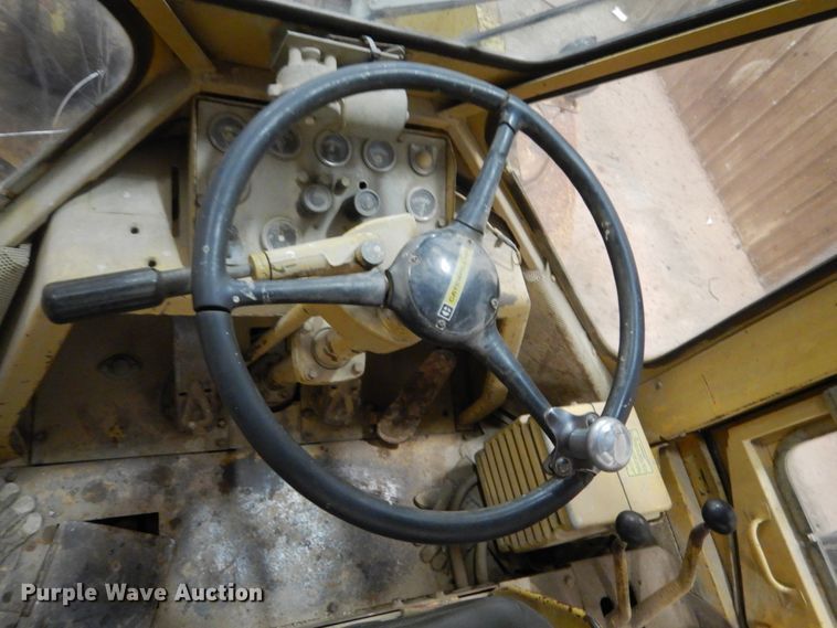 image for item HS9920 1974 Caterpillar 966C  wheel loader