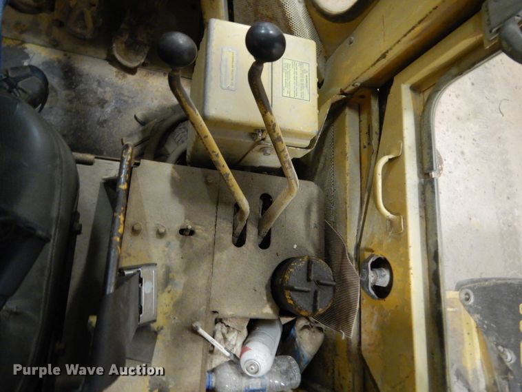 image for item HS9920 1974 Caterpillar 966C  wheel loader