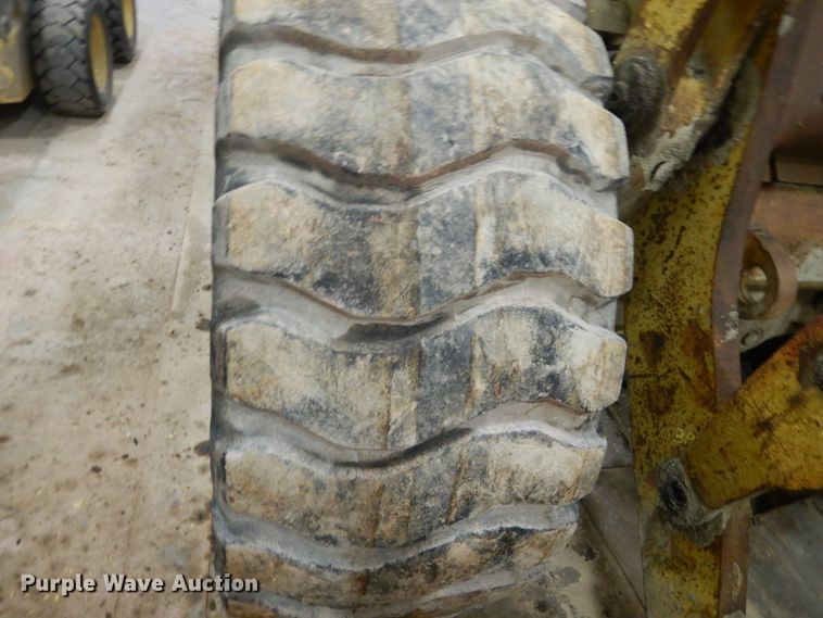 image for item HS9920 1974 Caterpillar 966C  wheel loader