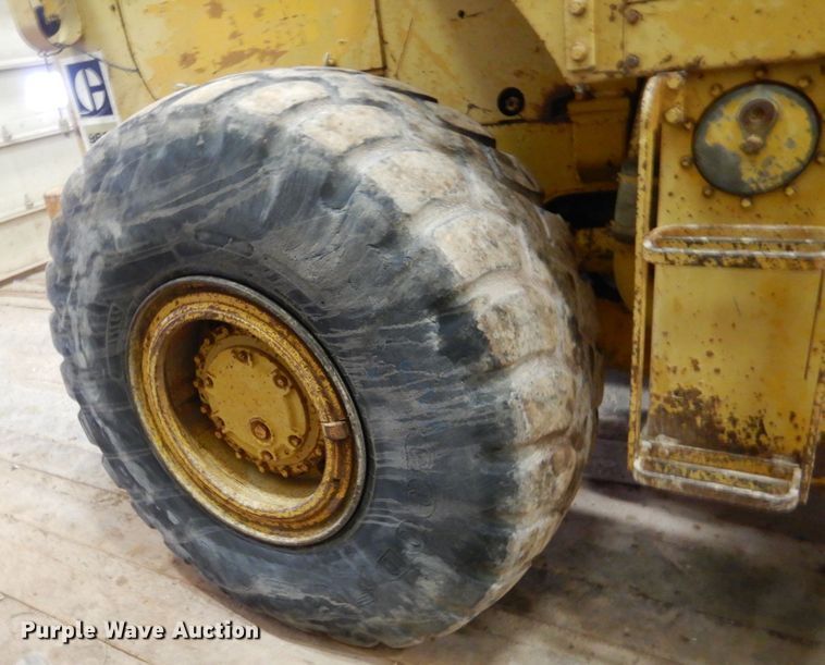 image for item HS9920 1974 Caterpillar 966C  wheel loader