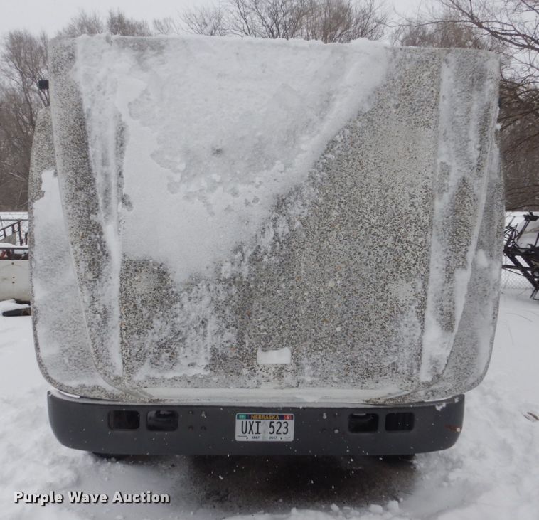 image for item HS9929 1991 International 8200  tank truck