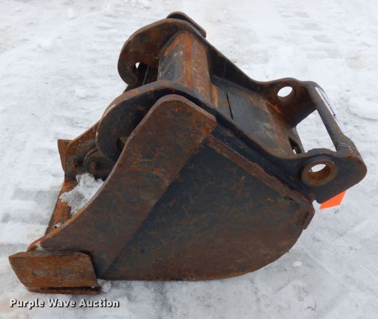 image for item HX9566 Excavator attachments