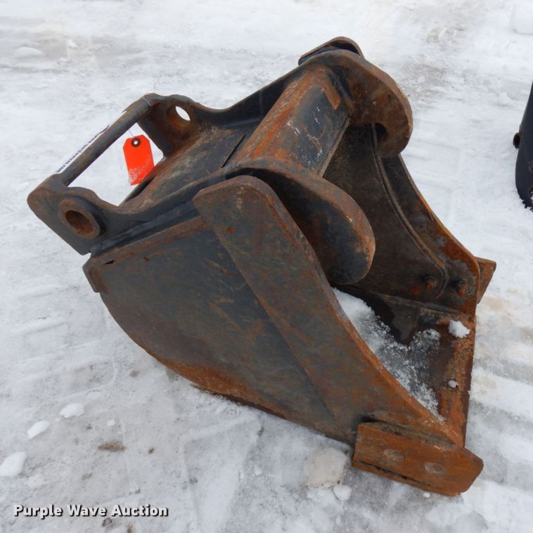 image for item HX9566 Excavator attachments