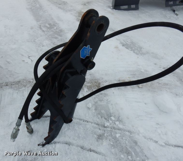 image for item HX9566 Excavator attachments