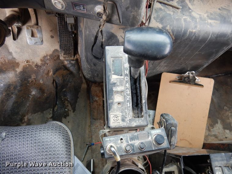 image for item HX9577 1995 Ford LN8000  dump truck