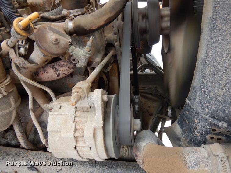 image for item HX9578 1994 Ford L9000  dump truck