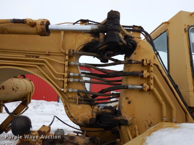 image for item HX9579 1987 Caterpillar 613C  elevating scraper