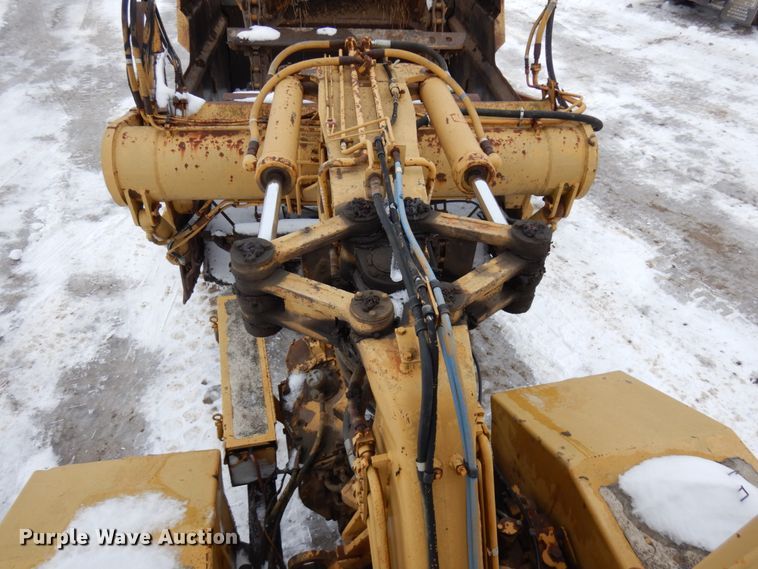 image for item HX9579 1987 Caterpillar 613C  elevating scraper