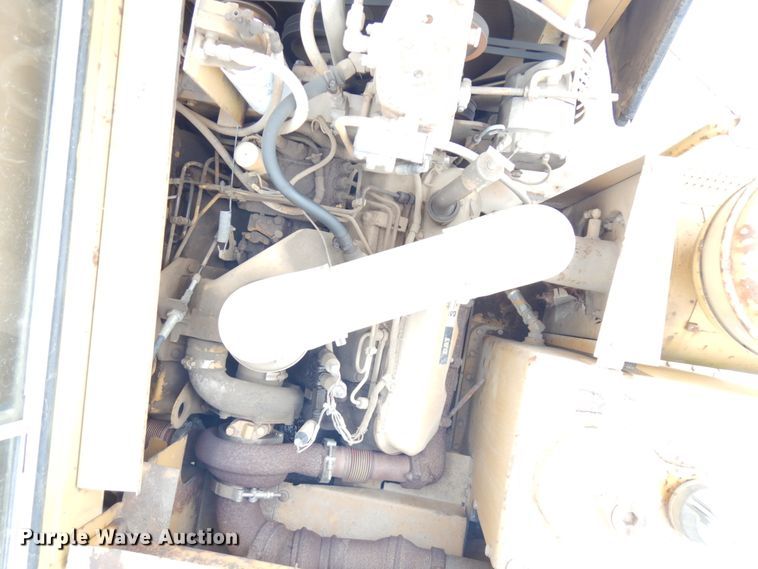 image for item HX9579 1987 Caterpillar 613C  elevating scraper