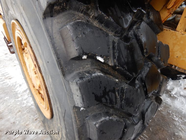 image for item HX9579 1987 Caterpillar 613C  elevating scraper