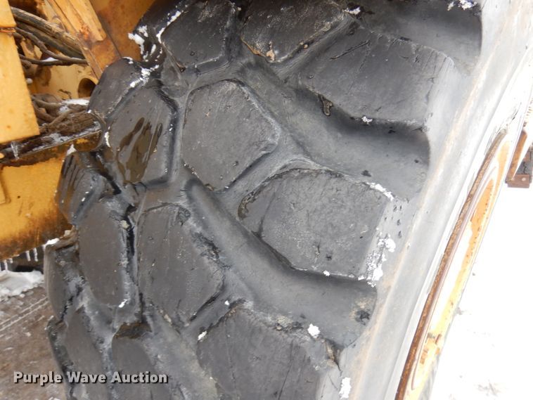 image for item HX9579 1987 Caterpillar 613C  elevating scraper