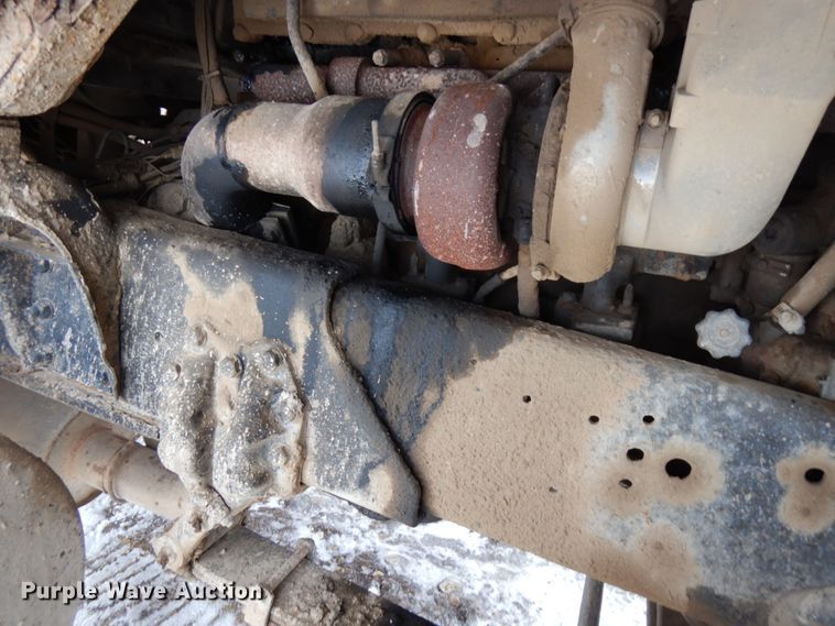 image for item HX9580 1996 Ford L9000  dump truck