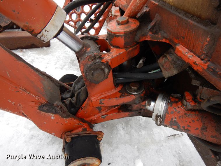 image for item HX9586 Ditch Witch 140 backhoe attachment