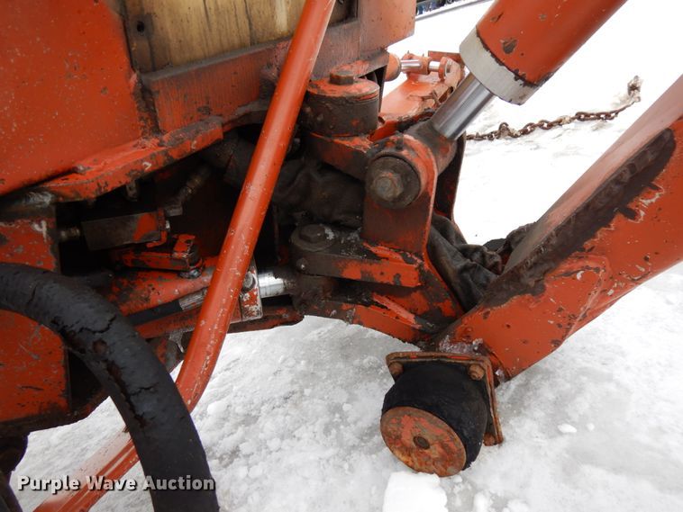 image for item HX9586 Ditch Witch 140 backhoe attachment