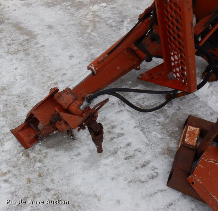 image for item HX9586 Ditch Witch 140 backhoe attachment