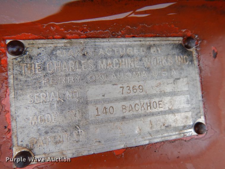 image for item HX9586 Ditch Witch 140 backhoe attachment