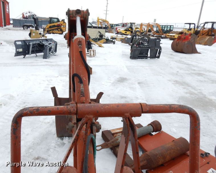image for item HX9586 Ditch Witch 140 backhoe attachment