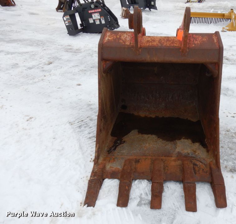 image for item HX9587 42"W bucket