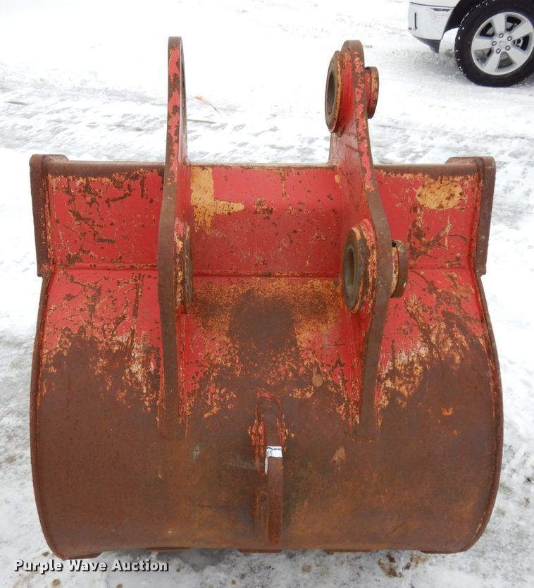 image for item HX9587 42"W bucket