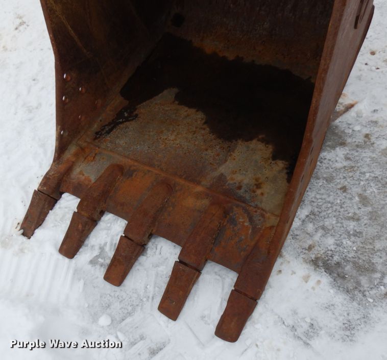 image for item HX9587 42"W bucket