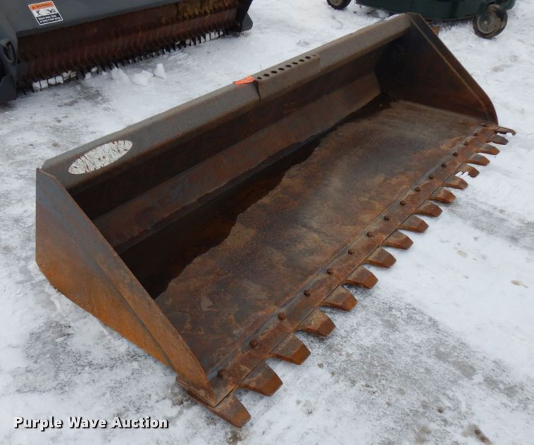 image for item HX9588 Virnig 96"W low profile skid steer bucket