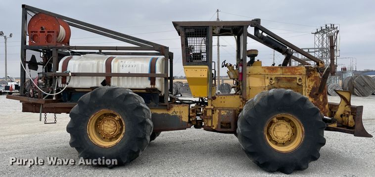 image for item HX9758 Caterpillar skidder