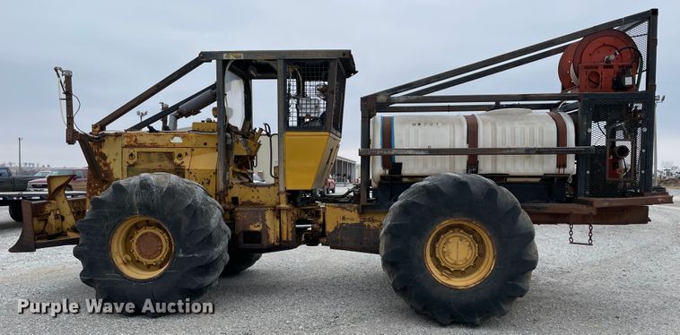 image for item HX9758 Caterpillar skidder