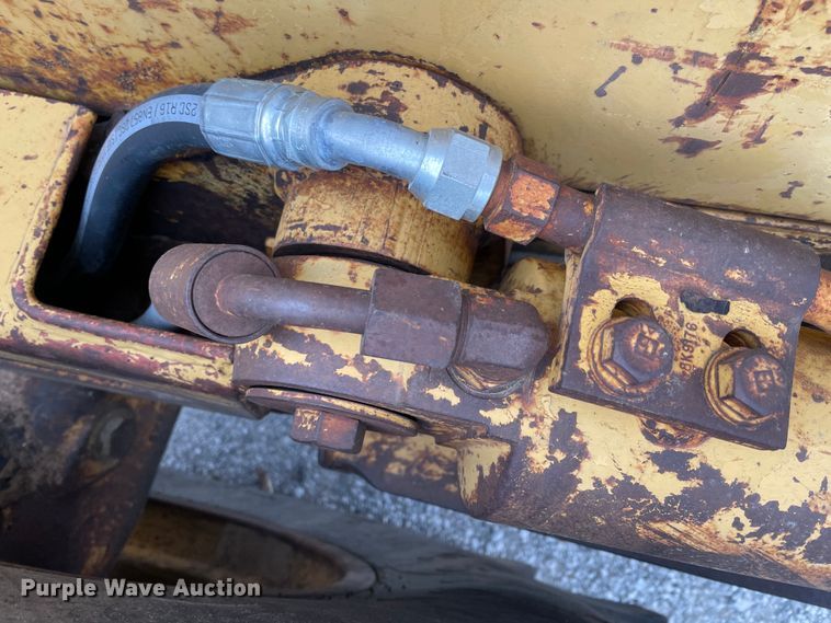 image for item HX9758 Caterpillar skidder