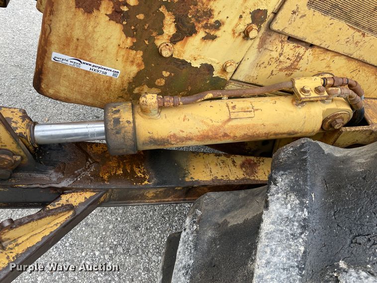 image for item HX9758 Caterpillar skidder