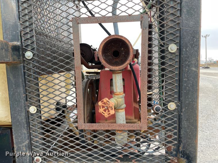 image for item HX9758 Caterpillar skidder