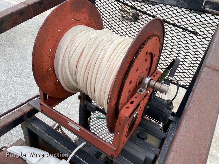 image for item HX9758 Caterpillar skidder