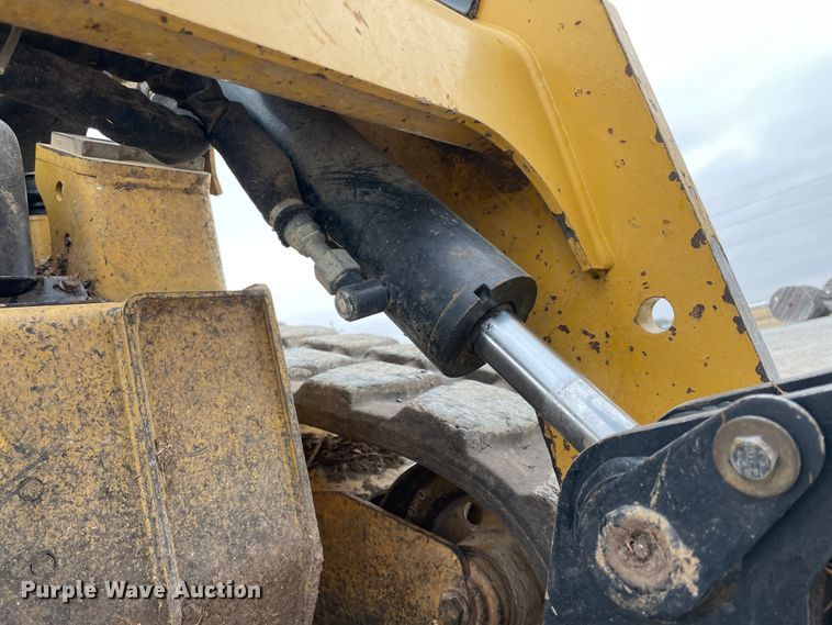 image for item HX9765 Caterpillar 299D XHP  tracked skid steer loader