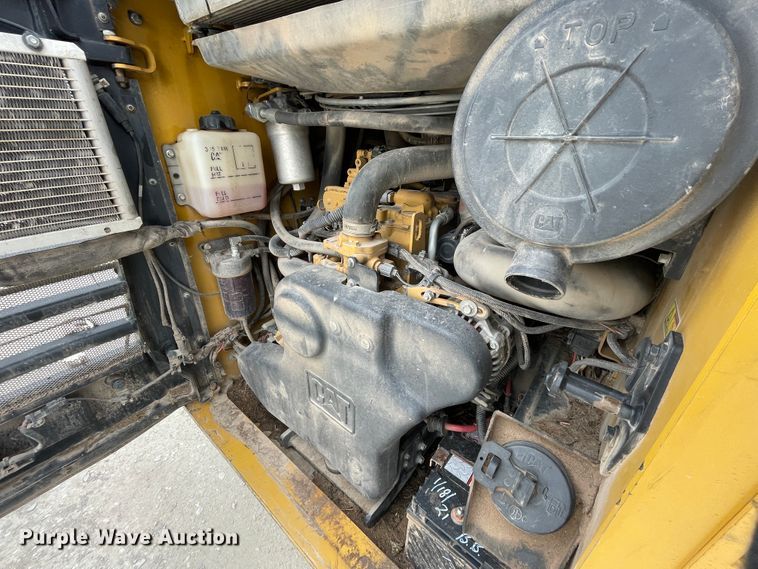 image for item HX9765 Caterpillar 299D XHP  tracked skid steer loader