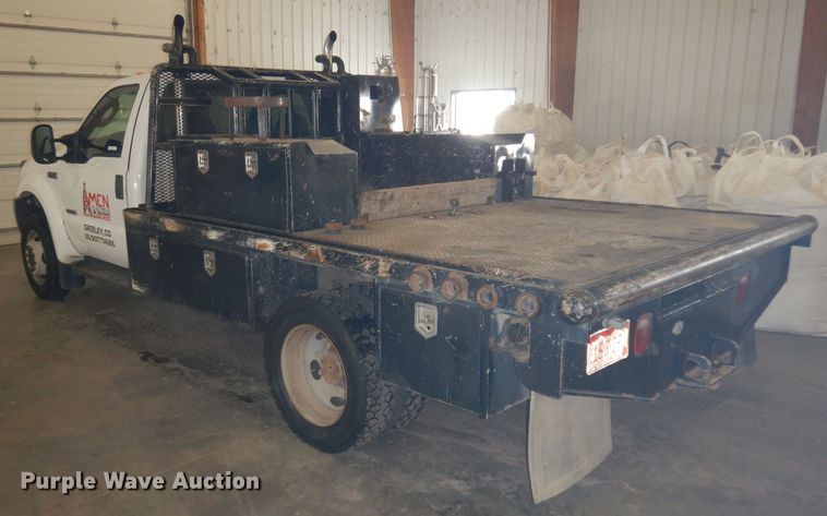 image for item IG9188 2007 Ford F550 Super Duty  winch truck