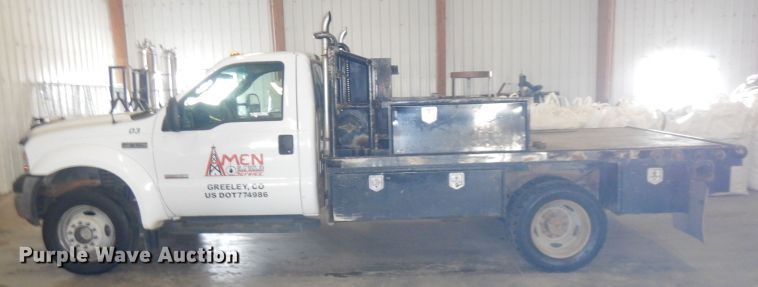 image for item IG9188 2007 Ford F550 Super Duty  winch truck