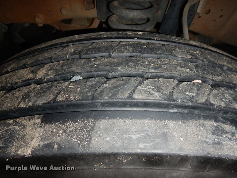 image for item IG9188 2007 Ford F550 Super Duty  winch truck