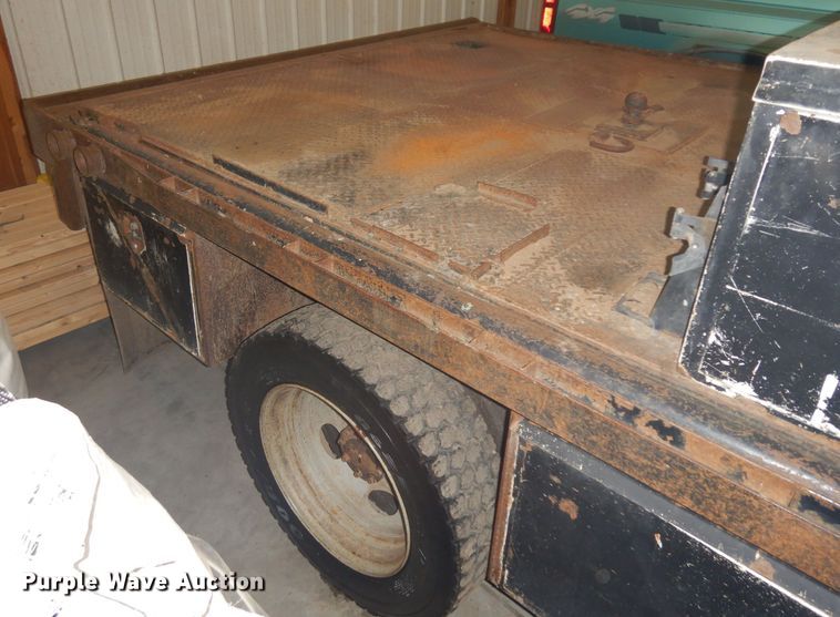 image for item IG9191 2006 Ford F550 Super Duty  winch truck