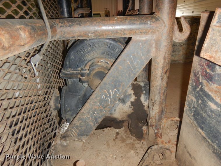 image for item IG9191 2006 Ford F550 Super Duty  winch truck