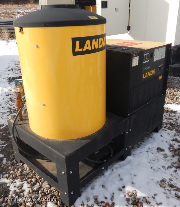 image for item IG9199 Landa VHG8-3000C pressure washer