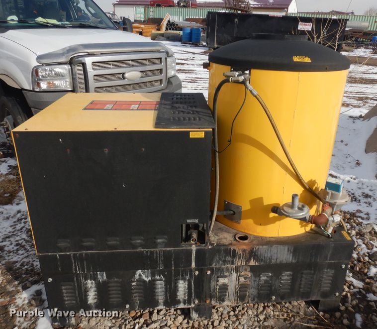 image for item IG9199 Landa VHG8-3000C pressure washer