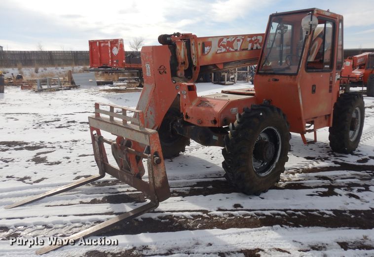 image for item IG9200 1997 SkyTrak 6036  telehandler