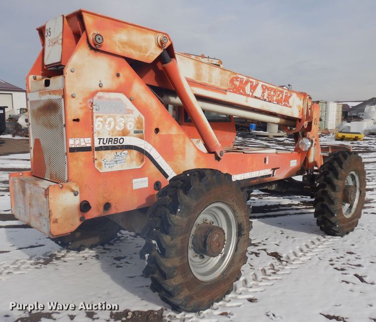 image for item IG9200 1997 SkyTrak 6036  telehandler