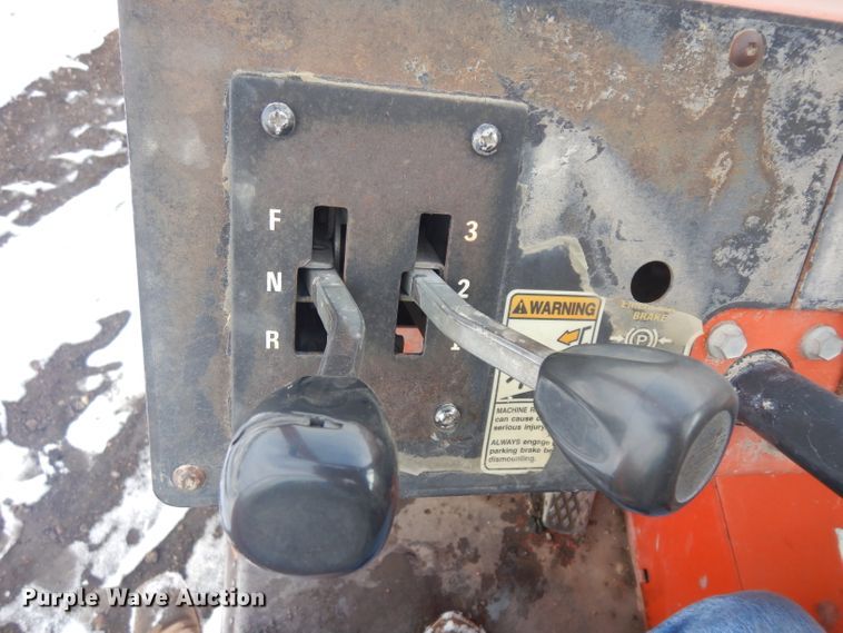 image for item IG9200 1997 SkyTrak 6036  telehandler