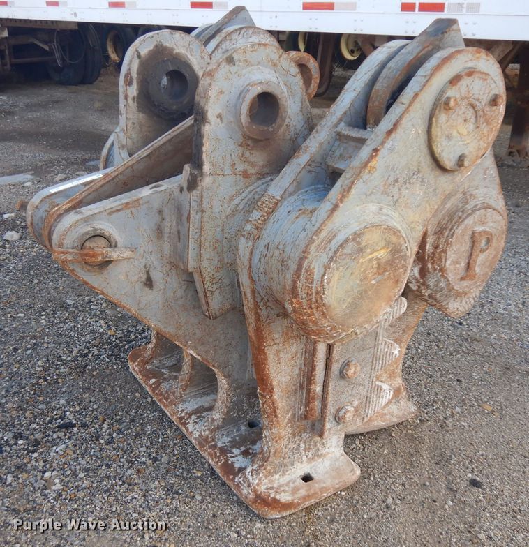 image for item IG9214 Pemberton concrete crusher