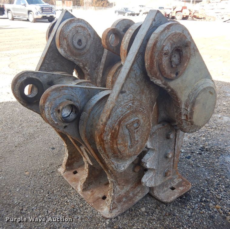 image for item IG9214 Pemberton concrete crusher